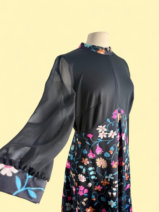Sears Dresses & Skirts - 70s vintage floral maxi dress, size L